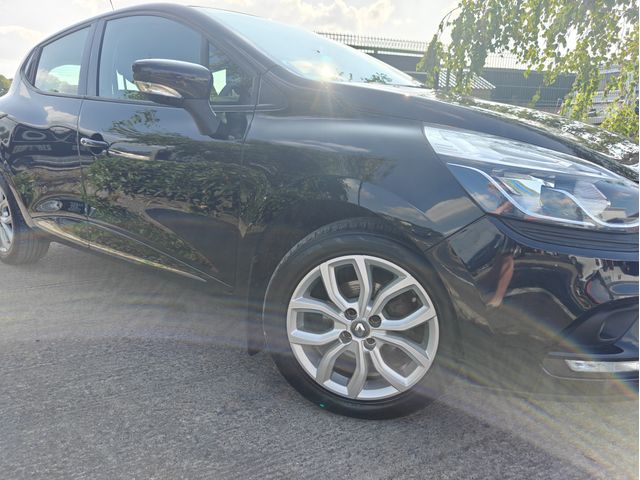 vehicle for sale from Brady's (Laois)