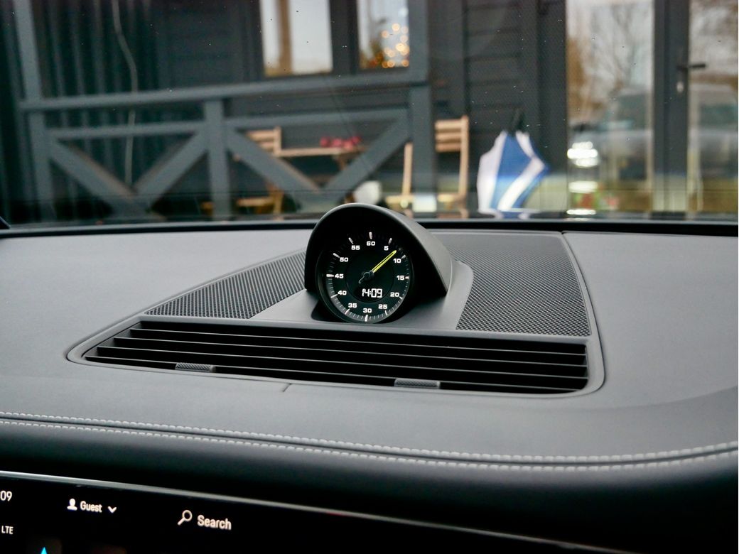 2023 Porsche Panamera