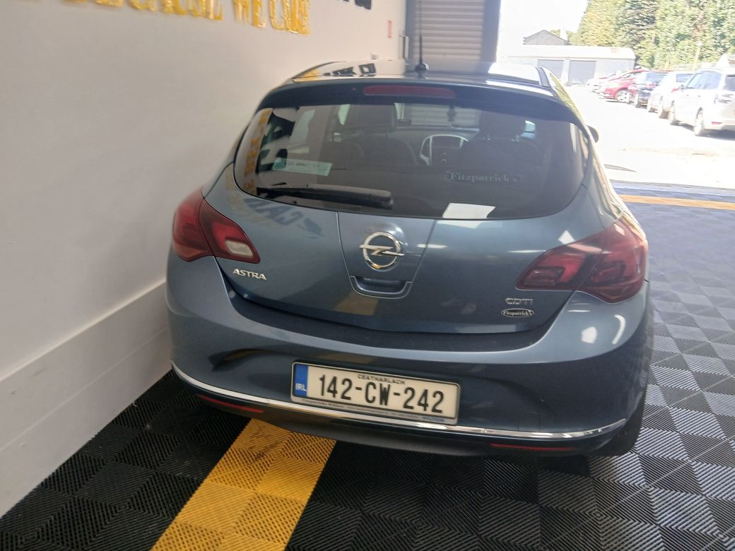 2014 Opel Astra