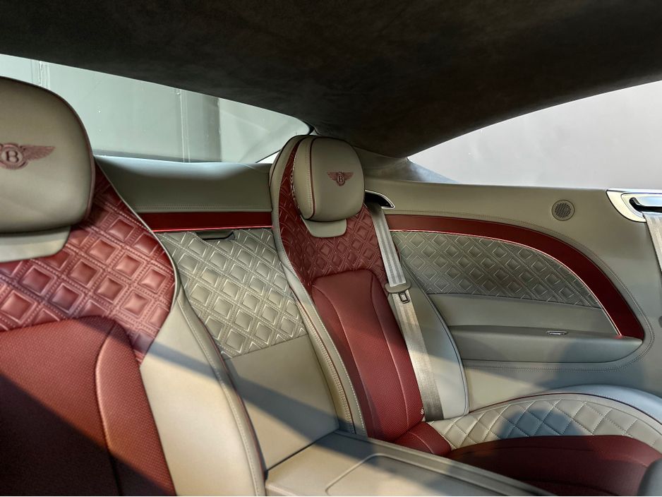 2022 Bentley Continental