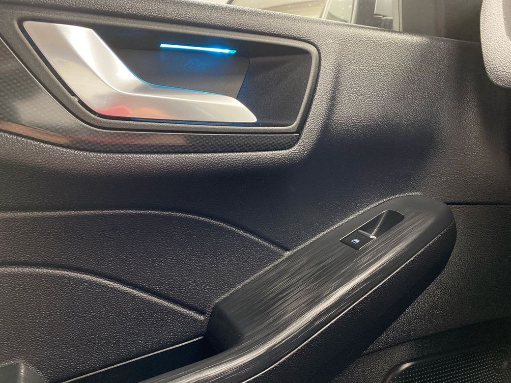 2023 Ford Kuga