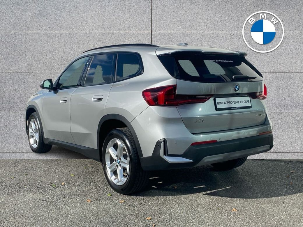 2025 BMW X1