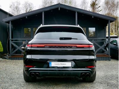 2025 Porsche Cayenne