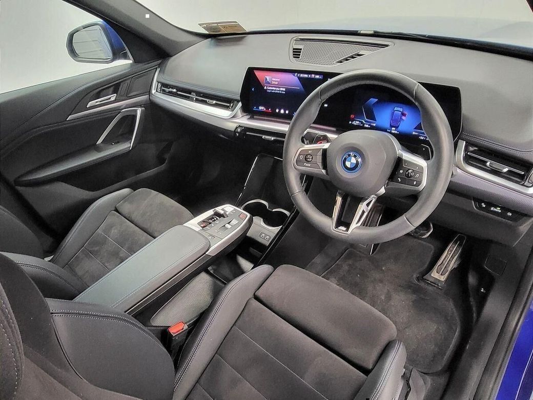 2025 BMW X1