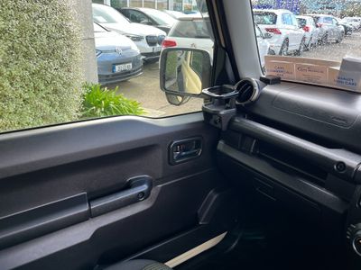 2025 Suzuki Jimny