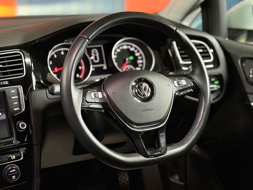 2016 Volkswagen Golf
