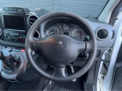 2017 Peugeot Partner