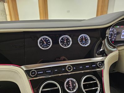 2025 Bentley Continental