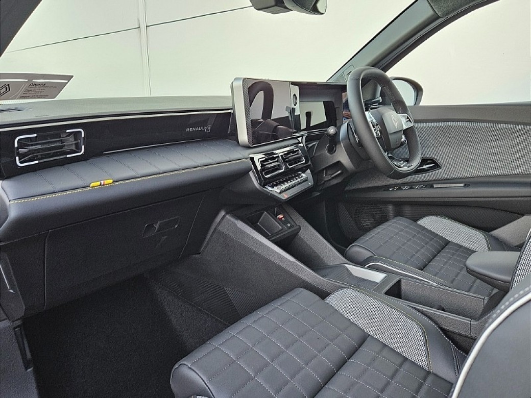 2026 Renault 4