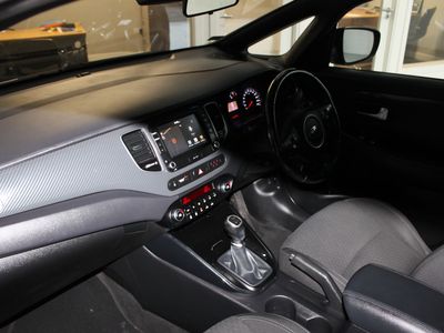 2019 Kia Carens