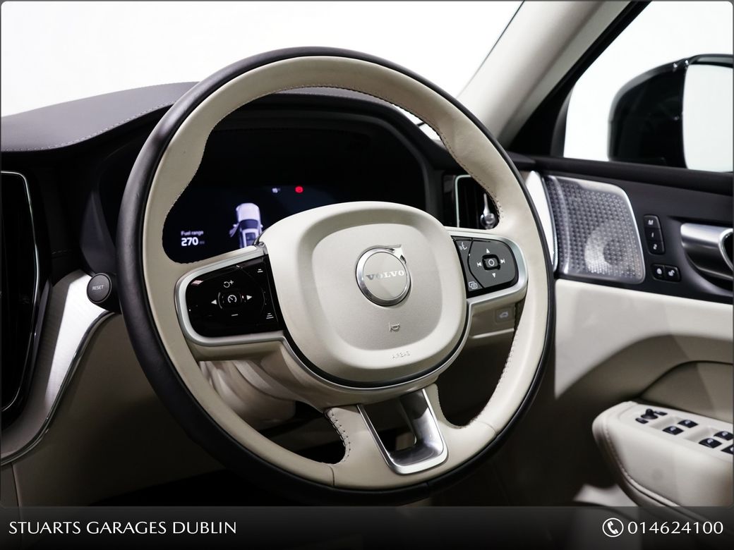 2025 Volvo XC60