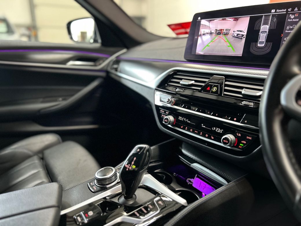 2022 BMW 5 Series