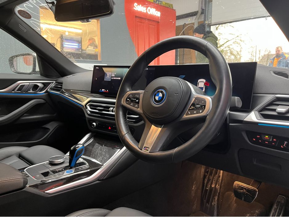 2022 BMW i4