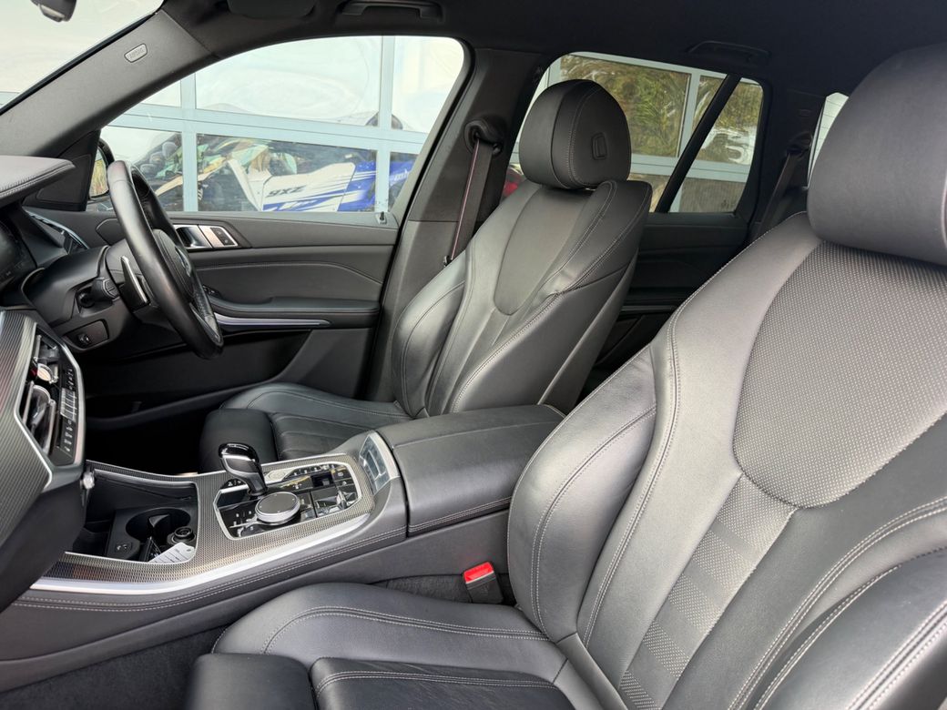 2022 BMW X5