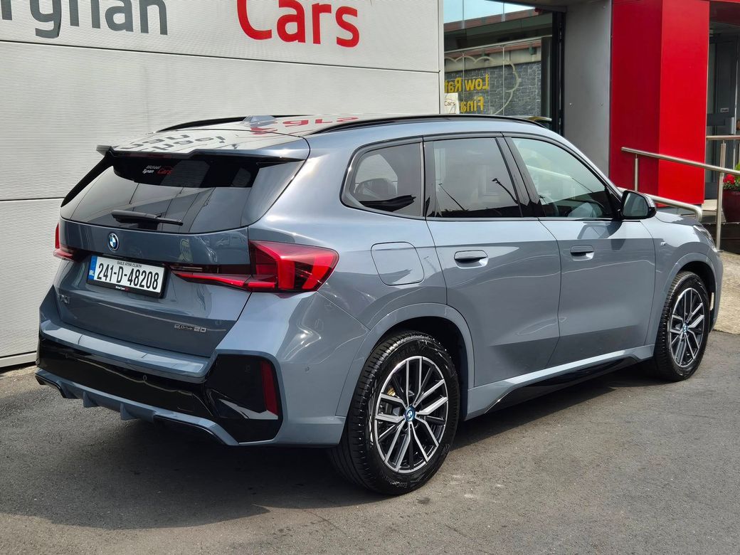 2024 BMW iX1
