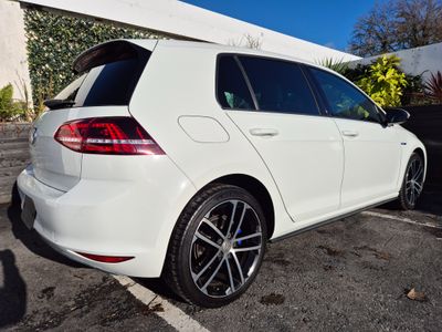 2016 Volkswagen Golf