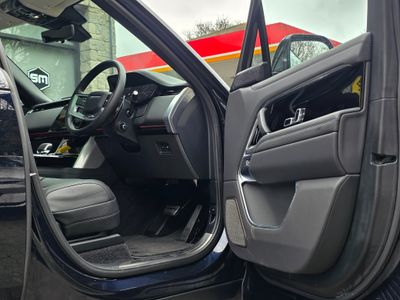 2025 Land Rover Range Rover