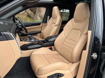 2022 Porsche Cayenne