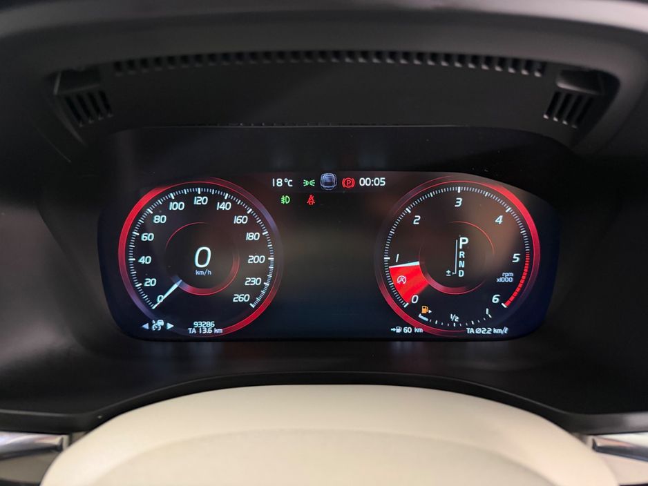 2018 Volvo XC60