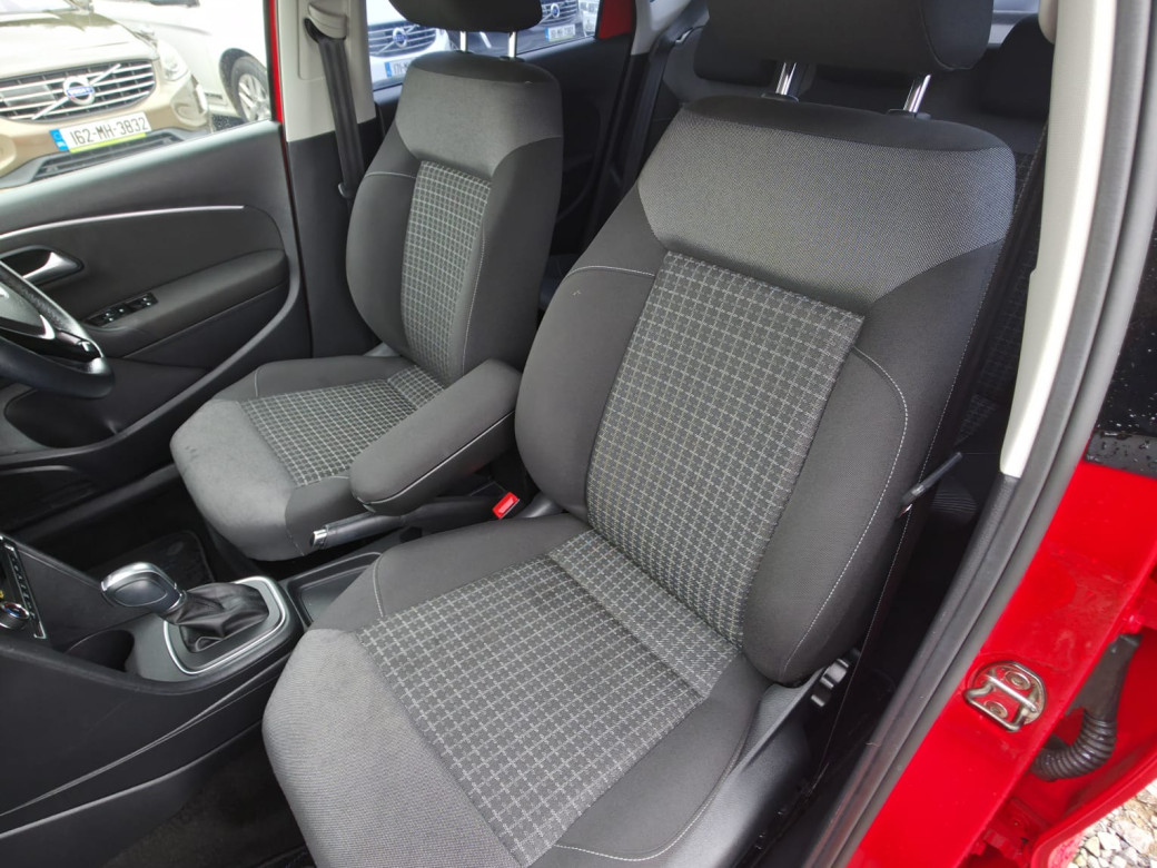 2017 Volkswagen Polo