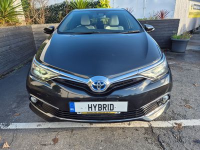2016 Toyota Auris