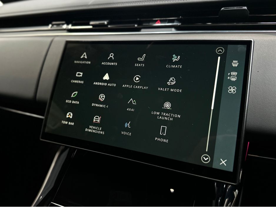 2025 Land Rover Range Rover Sport