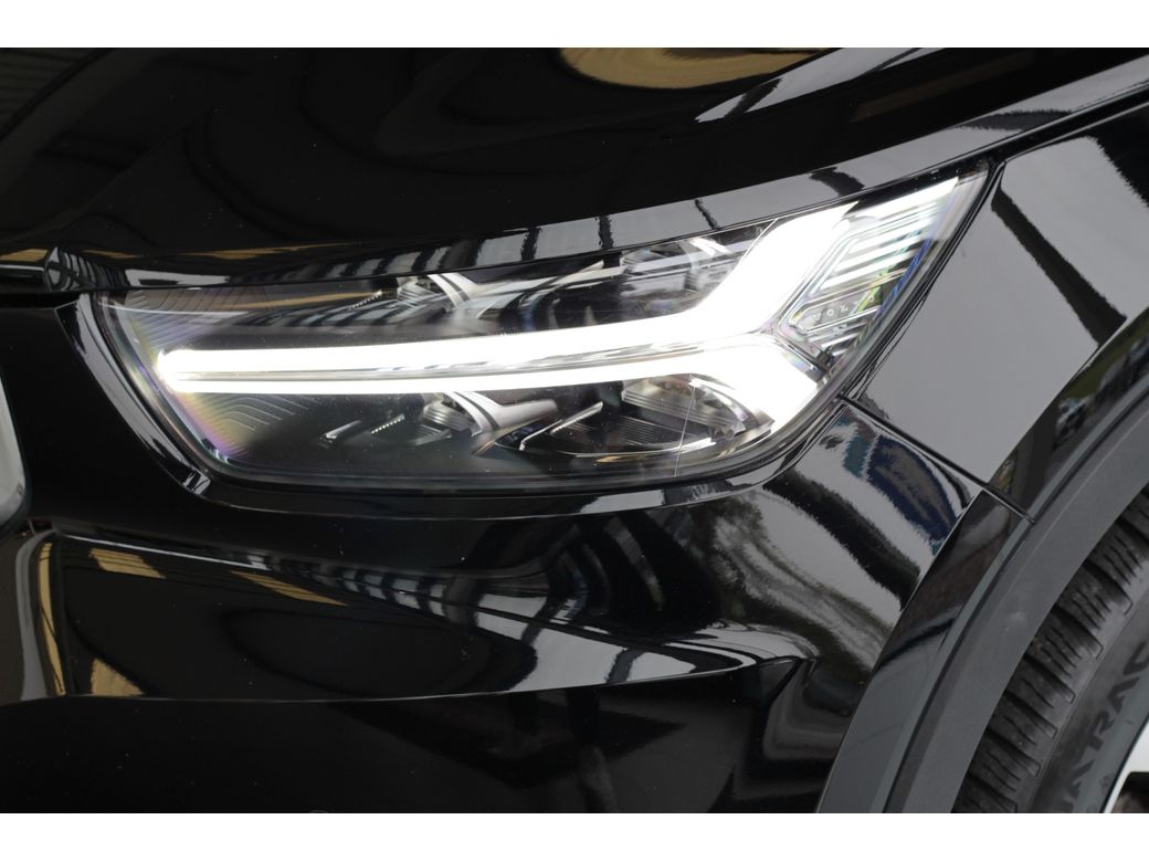 2022 Volvo XC40