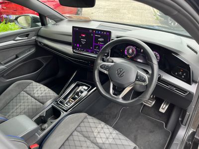 2024 Volkswagen Golf
