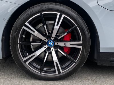 2025 BMW 5 Series