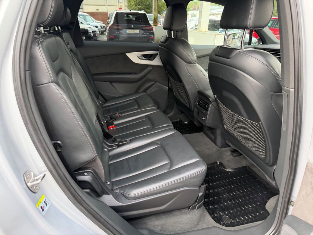 2021 Audi Q7