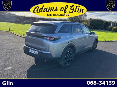 2025 Peugeot 5008