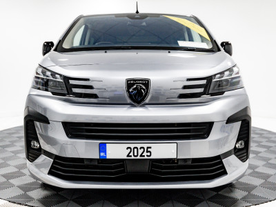 2025 Peugeot Traveller