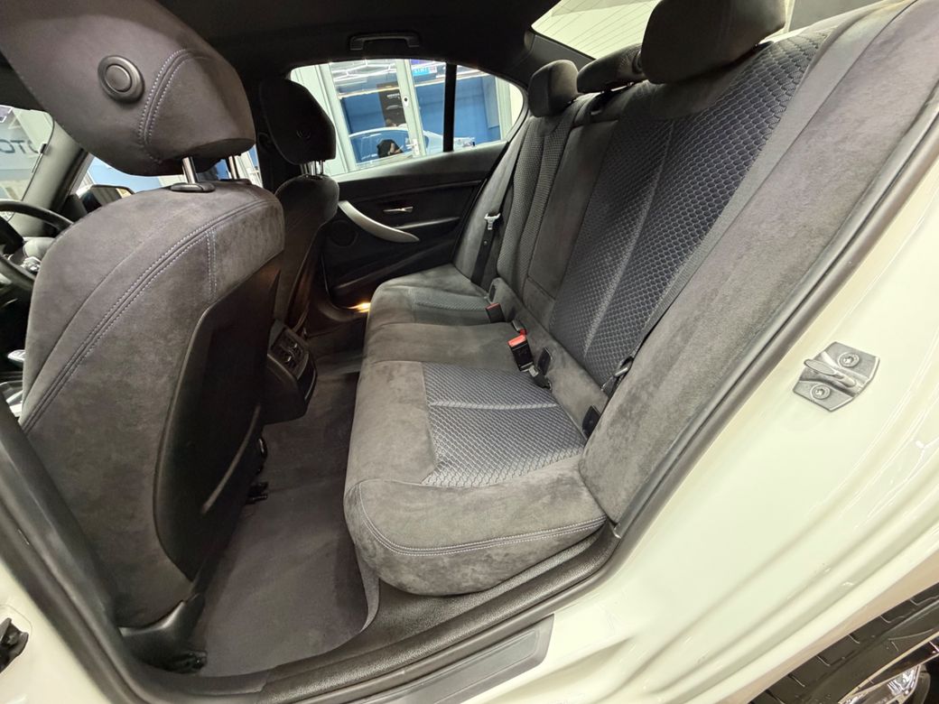 2015 BMW 3 Series