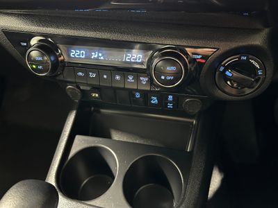 2024 Toyota Hilux