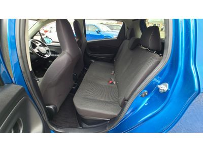 2017 Toyota Vitz