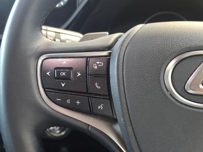 2023 Lexus ES 300h