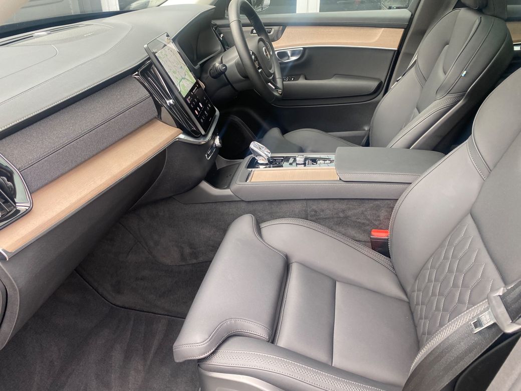 2025 Volvo XC90