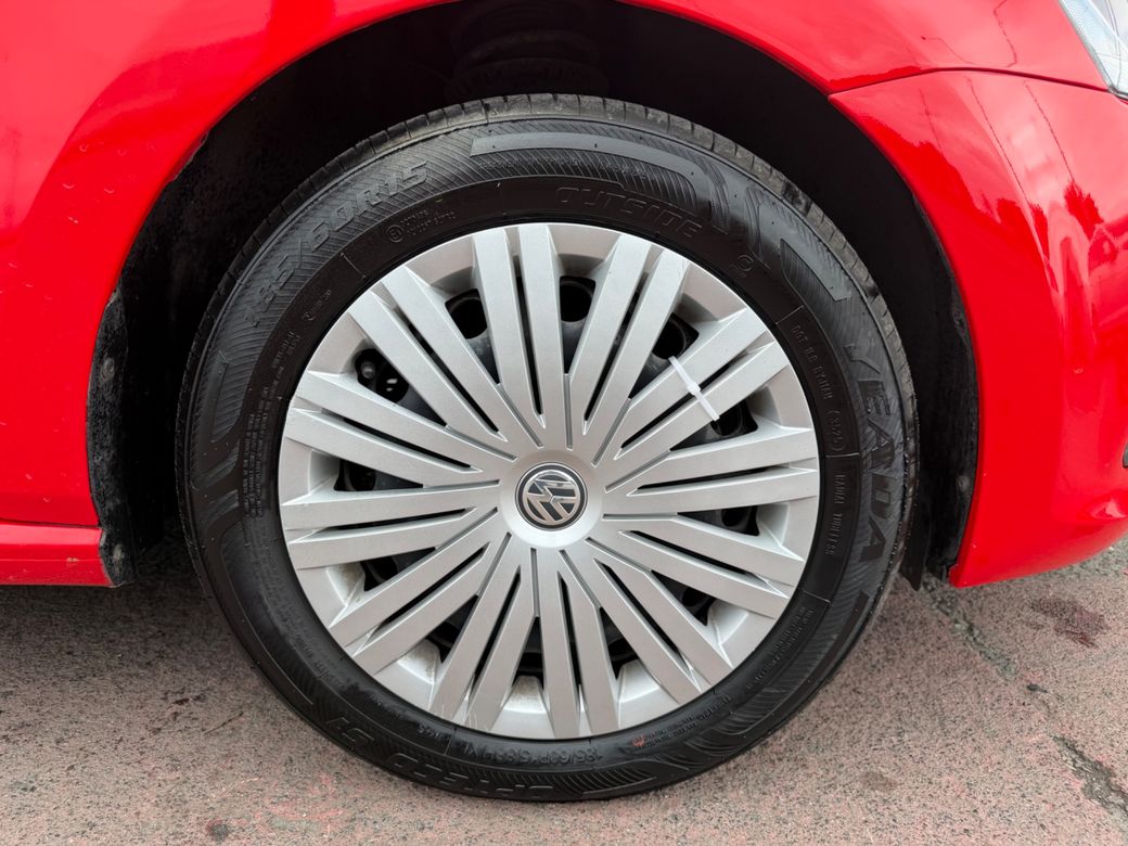 2015 Volkswagen Polo