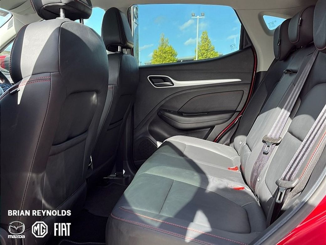 2023 MG ZS