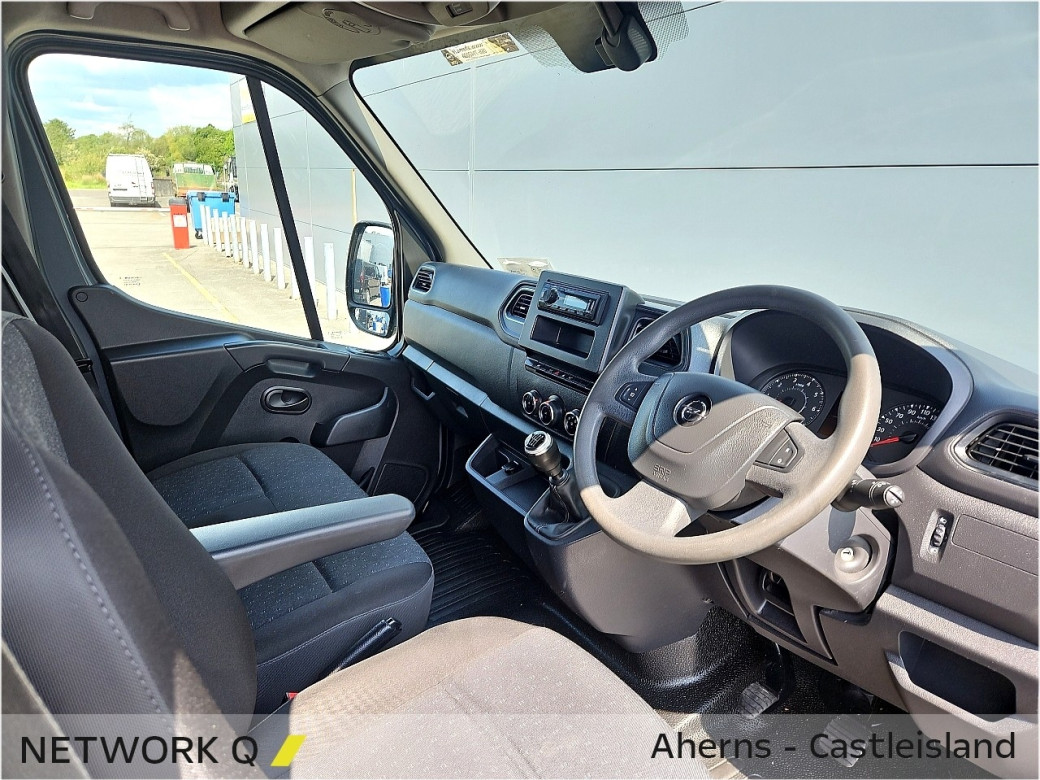 2022 Opel Movano