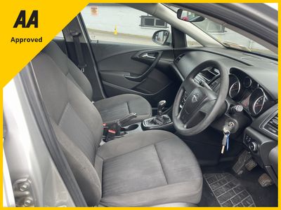 2013 Opel Astra