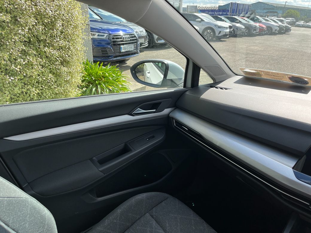 2020 Volkswagen Golf