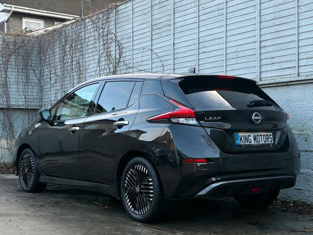 2022 Nissan Leaf