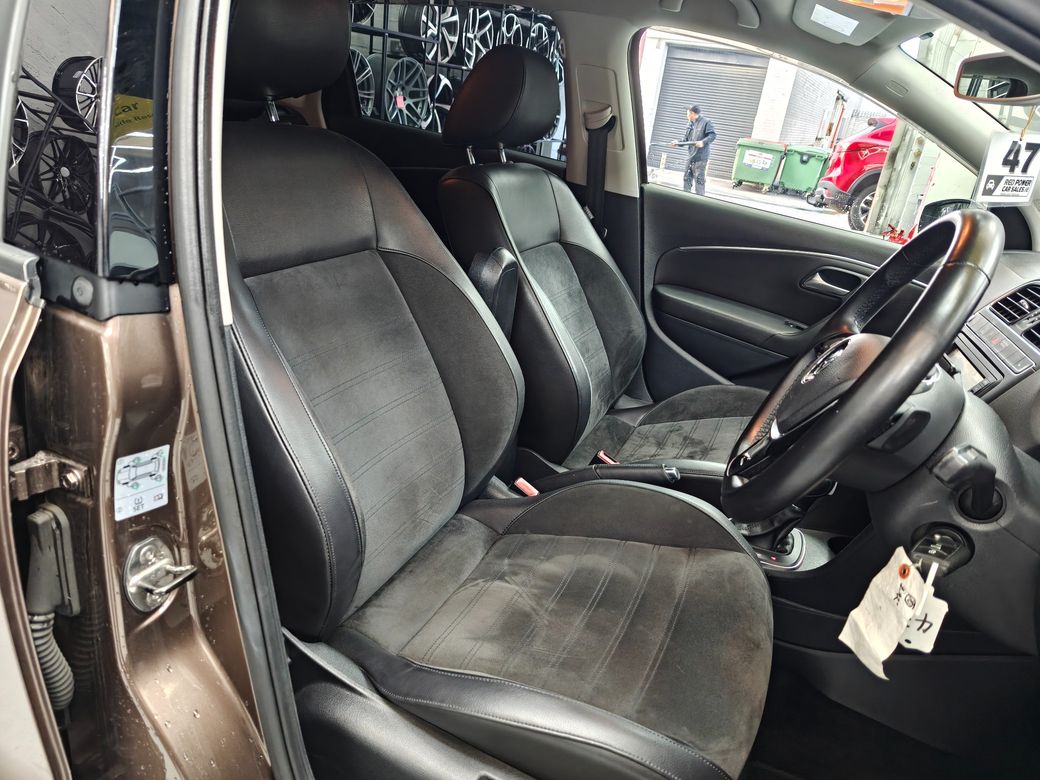 2015 Volkswagen Polo