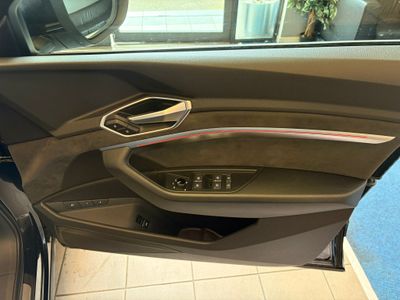 2020 Audi e-tron