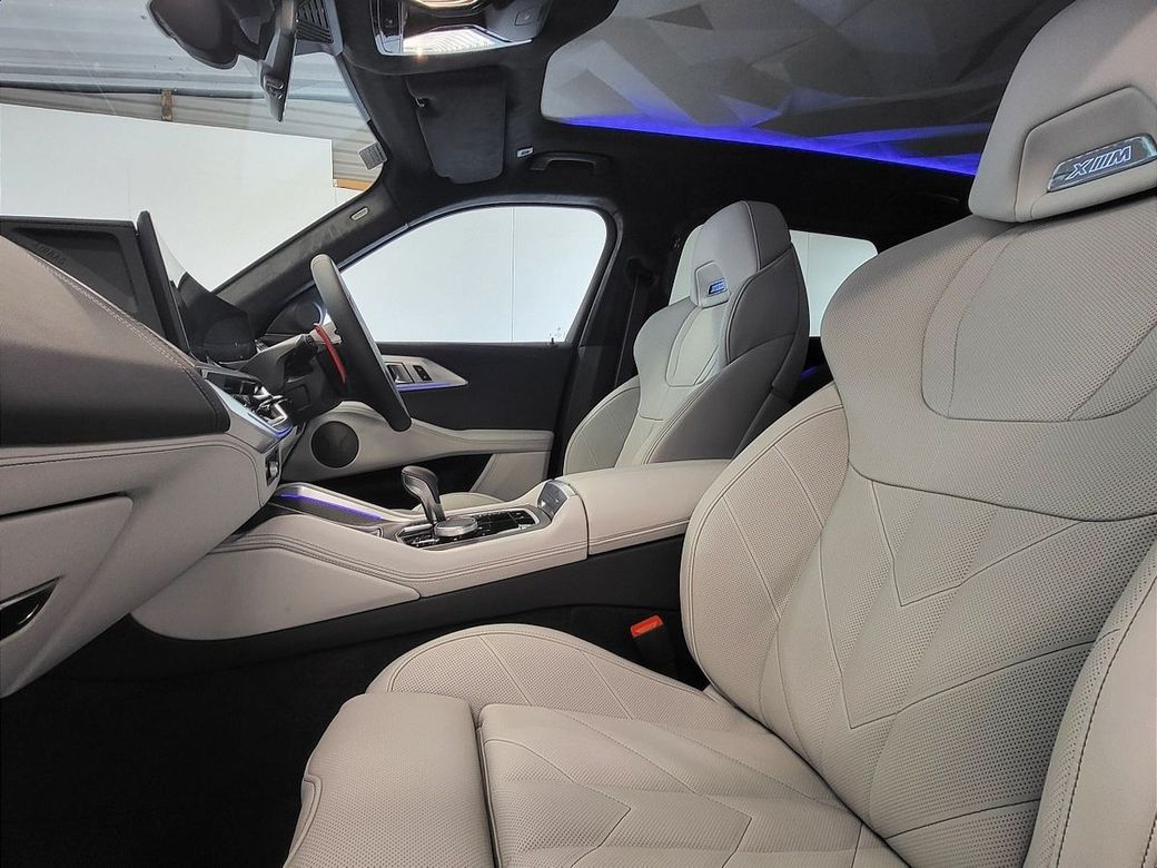 2026 BMW XM