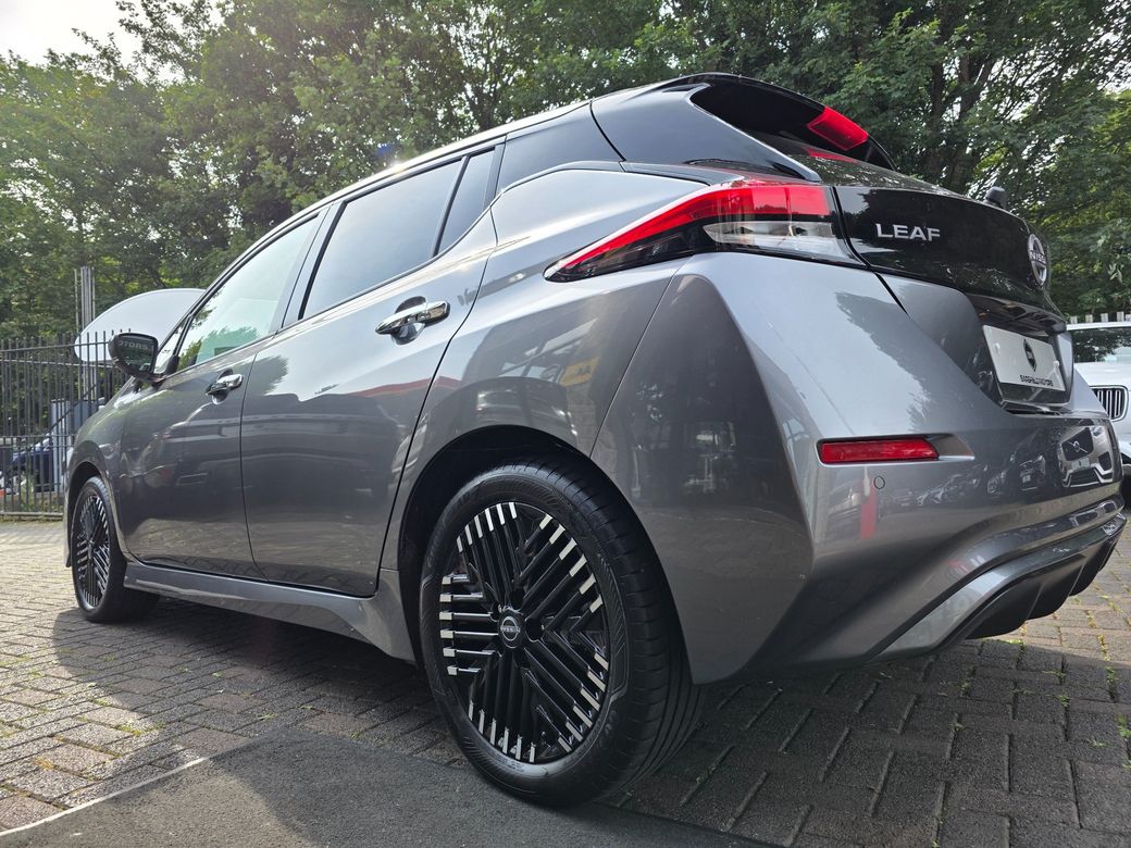2024 Nissan Leaf