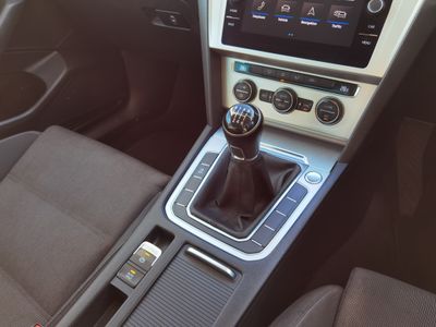 2019 Volkswagen Passat