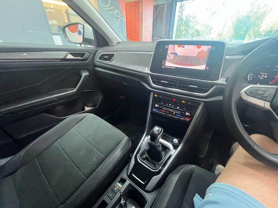 2024 Volkswagen T-Roc