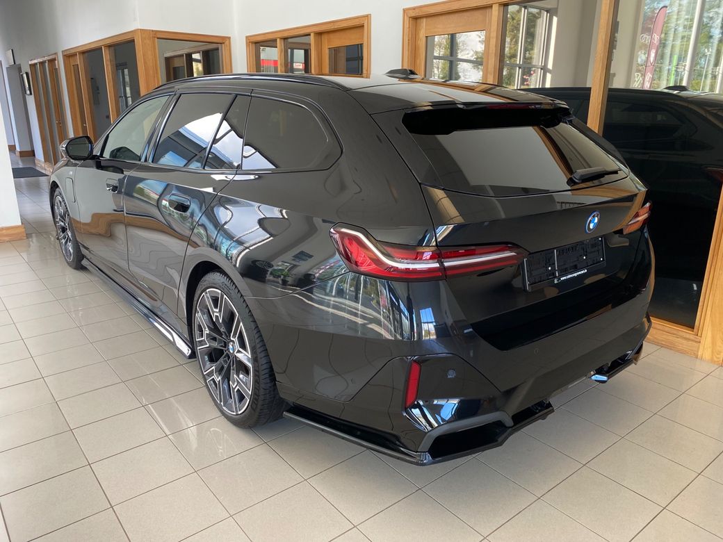 2025 BMW 5 Series